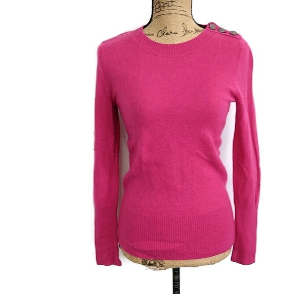 Fenn Wright Manson Sweater Womens M Pink 100% Cashmere Shoulder Button Crew Neck